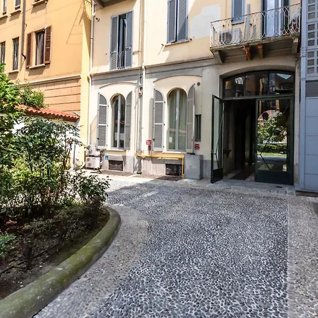 Dream Suites Milano Centro Porta Romana-2